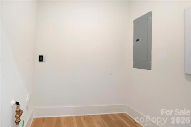 428 Dover Avenue, Charlotte, NC 28209