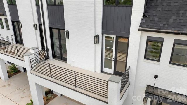 428 Dover Avenue, Charlotte, NC 28209