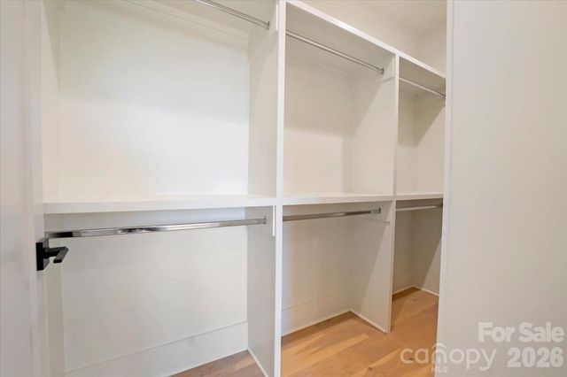 428 Dover Avenue, Charlotte, NC 28209