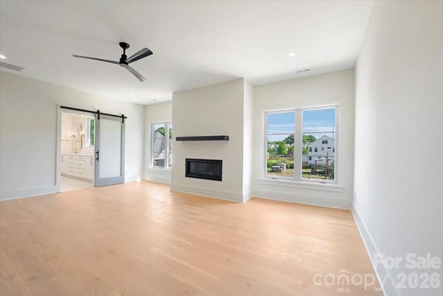 428 Dover Avenue, Charlotte, NC 28209