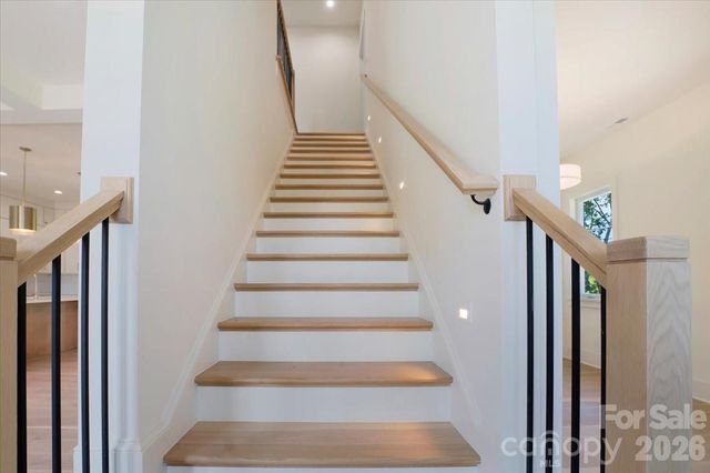 428 Dover Avenue, Charlotte, NC 28209