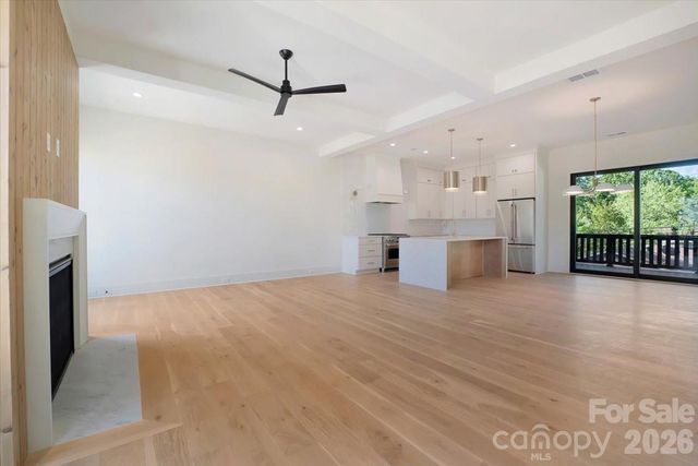 428 Dover Avenue, Charlotte, NC 28209