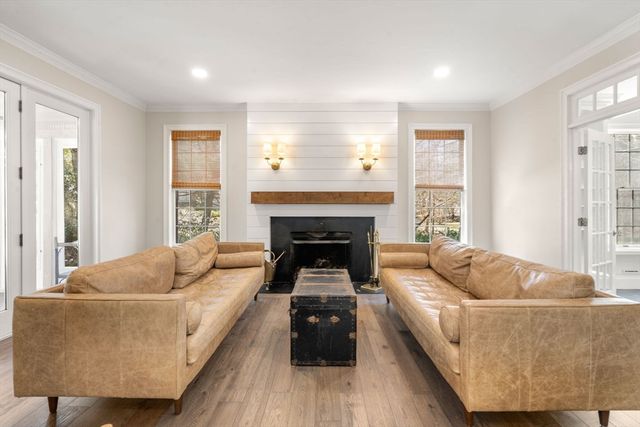 27 Silver Hill, Weston, MA 02493