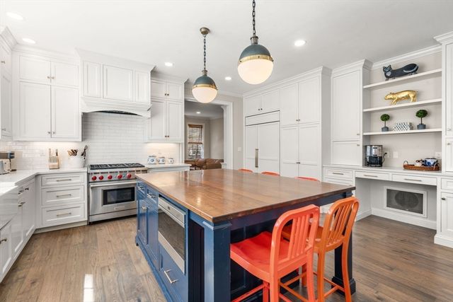 27 Silver Hill, Weston, MA 02493