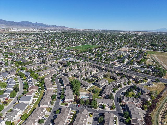 10408 S SCARLET SAGE CV, South Jordan, UT 84009