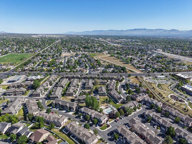 10408 S SCARLET SAGE CV, South Jordan, UT 84009