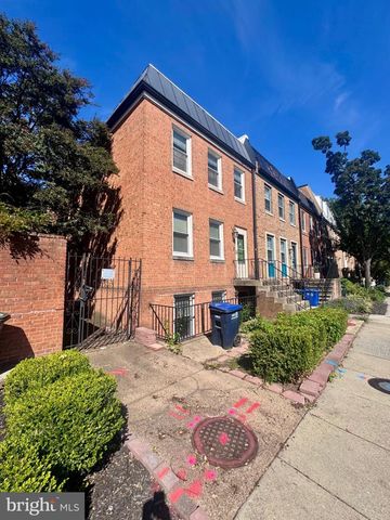 719 6TH ST SW, Washington, DC 20024