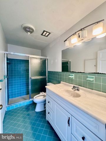 719 6TH ST SW, Washington, DC 20024