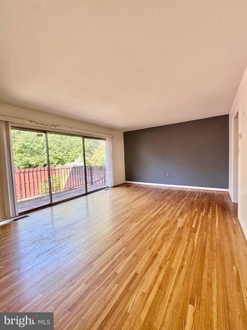 719 6TH ST SW, Washington, DC 20024
