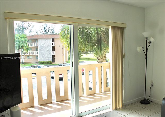 7440 Miami Lakes Drive F212, Miami Lakes, FL 33014