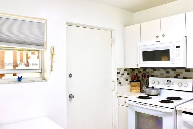 7440 Miami Lakes Drive F212, Miami Lakes, FL 33014