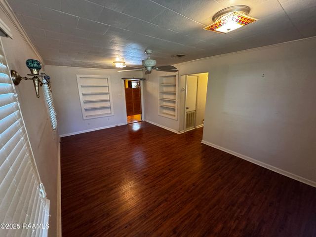 131 W Dunbar Avenue, Opelousas, LA 70570