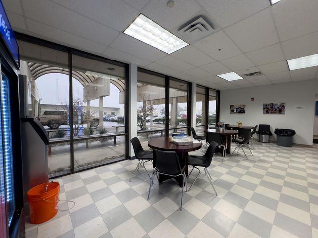 4300 Caterpillar Road, Suite K, Redding, CA 96003