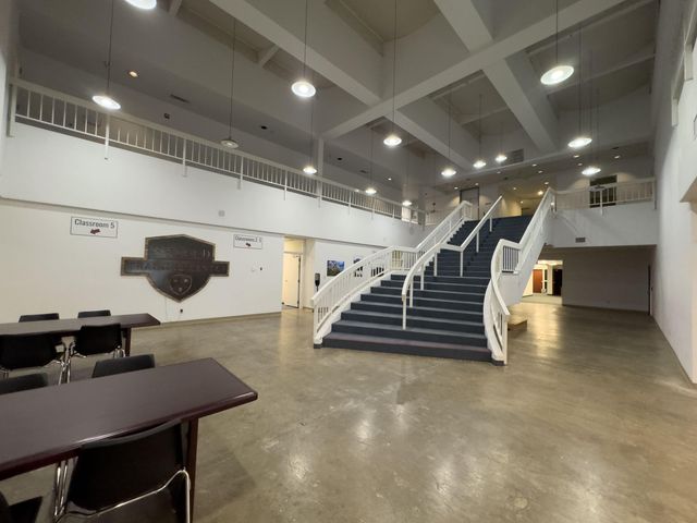 4300 Caterpillar Road, Suite K, Redding, CA 96003