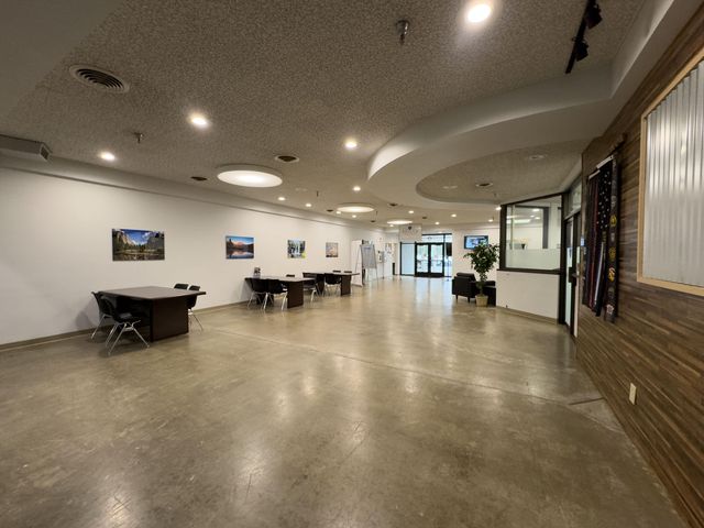 4300 Caterpillar Road, Suite K, Redding, CA 96003