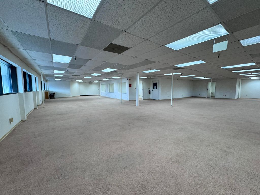 4300 Caterpillar Road, Suite K, Redding, CA 96003