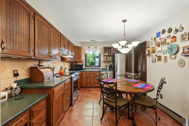 16716 Wappes Road, Churubusco, IN 46723