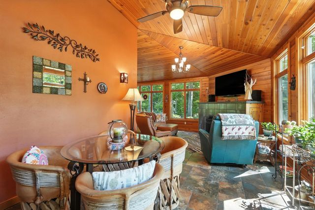 16716 Wappes Road, Churubusco, IN 46723