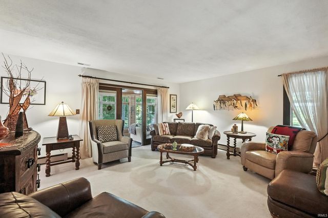 16716 Wappes Road, Churubusco, IN 46723