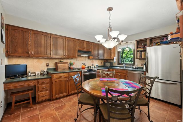 16716 Wappes Road, Churubusco, IN 46723