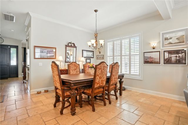 521 Clement Circle, St Simons Island, GA 31522