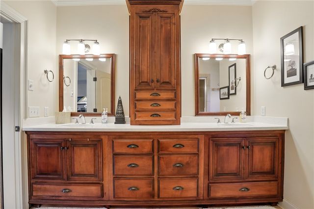 521 Clement Circle, St Simons Island, GA 31522