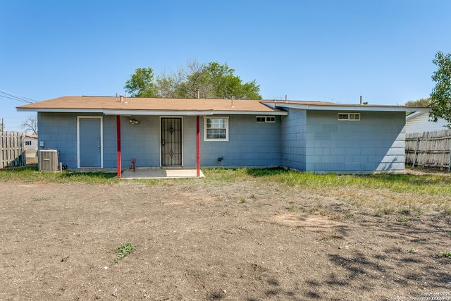 9911 FLOURISANT DR, San Antonio, TX 78217