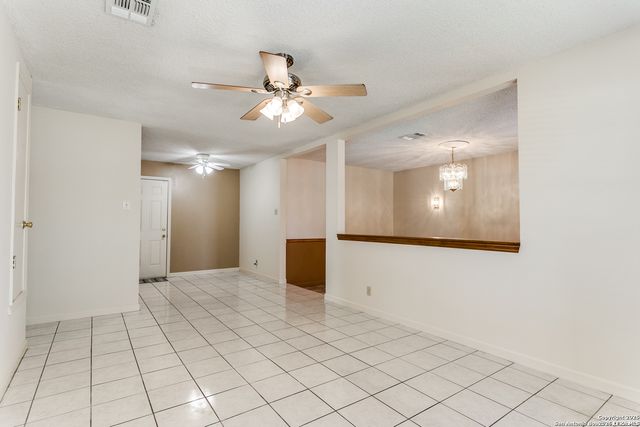 9911 FLOURISANT DR, San Antonio, TX 78217