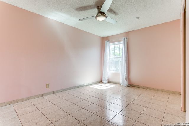 9911 FLOURISANT DR, San Antonio, TX 78217
