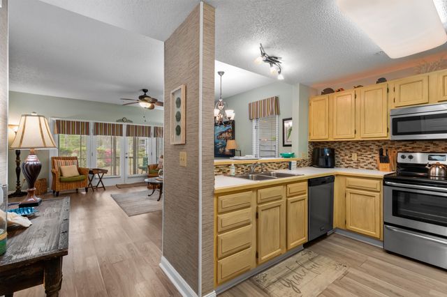 1221 Tidewater Dr Apt 1911, North Myrtle Beach, SC 29582