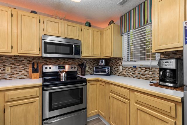 1221 Tidewater Dr Apt 1911, North Myrtle Beach, SC 29582