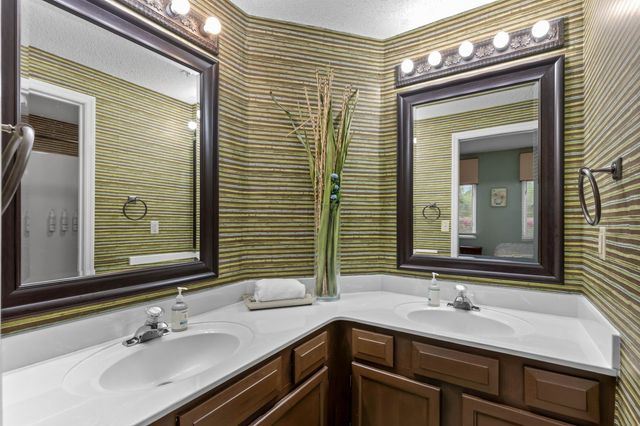 1221 Tidewater Dr Apt 1911, North Myrtle Beach, SC 29582