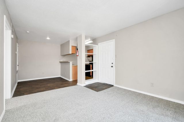 7700 W Airport Boulevard 0810, Houston, TX 77071