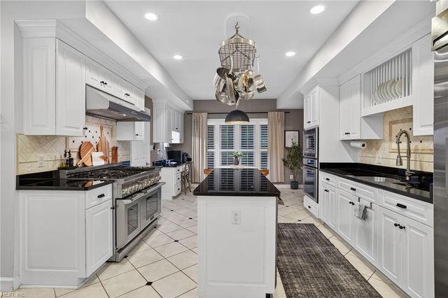 1700 Tranquil CT, Virginia Beach, VA 23454