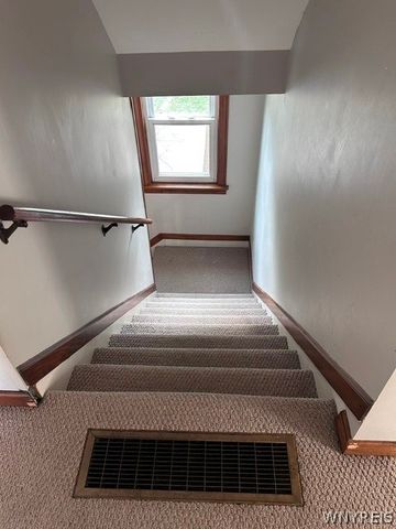 6067 East Avenue, Newfane, NY 14108