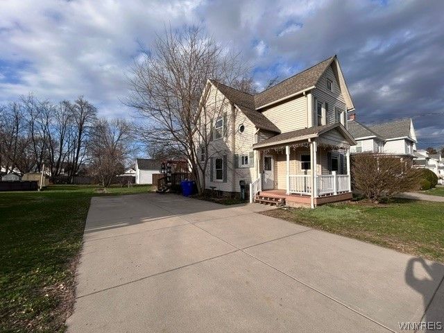 6067 East Avenue, Newfane, NY 14108