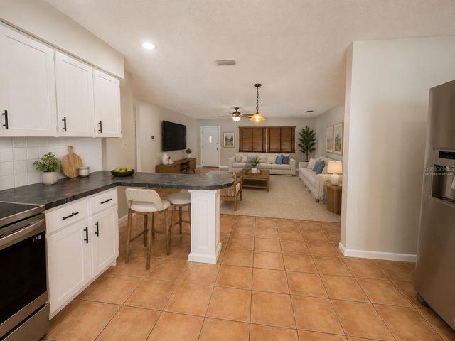 11298 73RD AVENUE N, Seminole, FL 33772