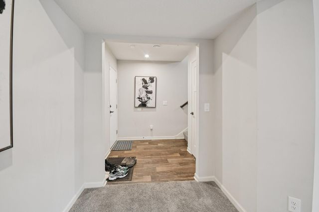 2278 Polar Way, North Saint Paul, MN 55109