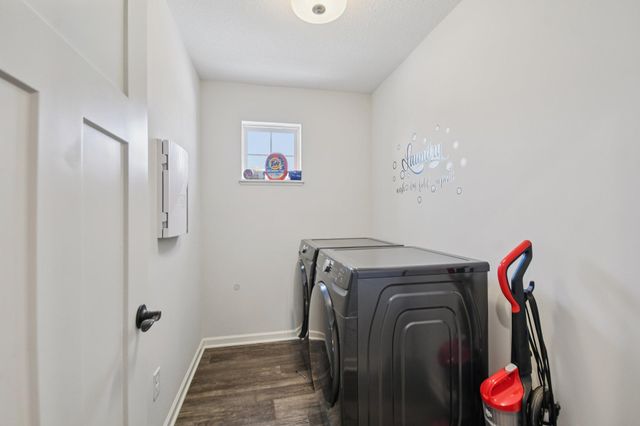 2278 Polar Way, North Saint Paul, MN 55109