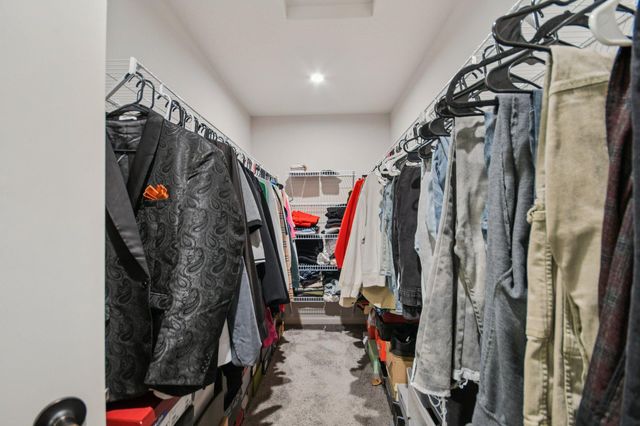 2278 Polar Way, North Saint Paul, MN 55109