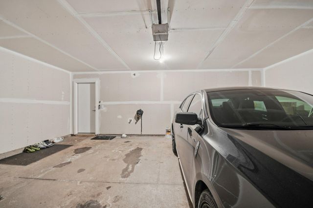 2278 Polar Way, North Saint Paul, MN 55109