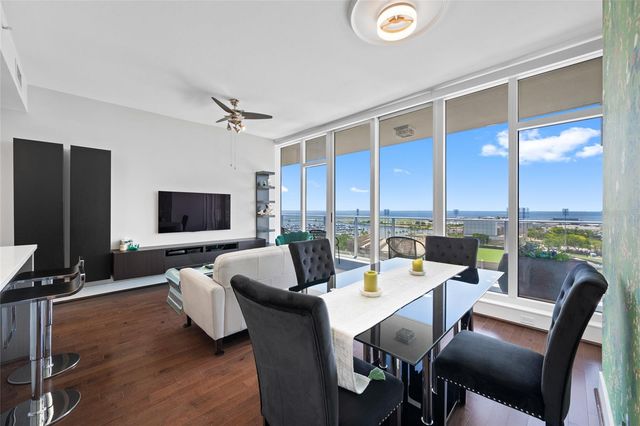 175 1ST STREET S 1204, St Petersburg, FL 33701