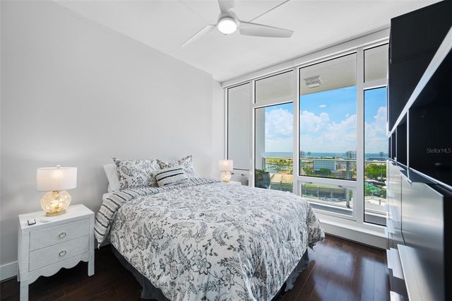 175 1ST STREET S 1204, St Petersburg, FL 33701