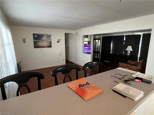 75 Hacienda BLVD, Fort Myers, FL 33905