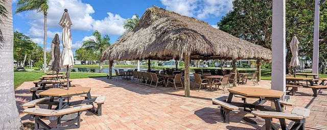 75 Hacienda BLVD, Fort Myers, FL 33905