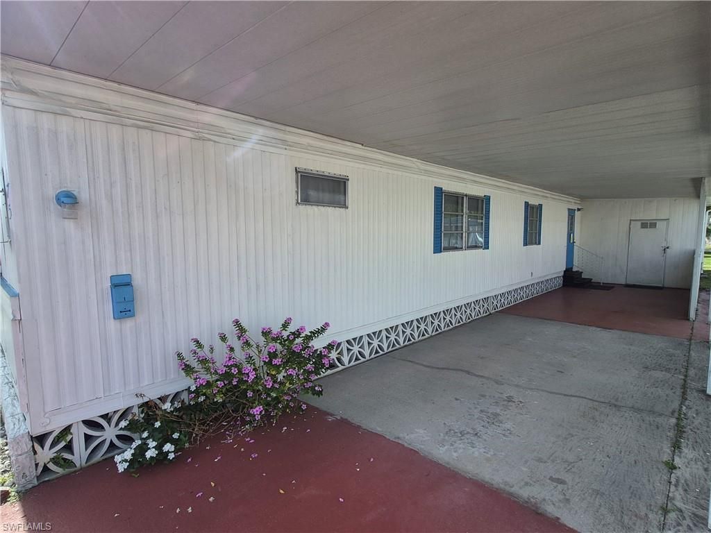 75 Hacienda BLVD, FORT MYERS, FL 33905 — photo 3