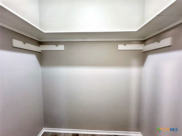 501 Ridge Drive, San Marcos, TX 78666