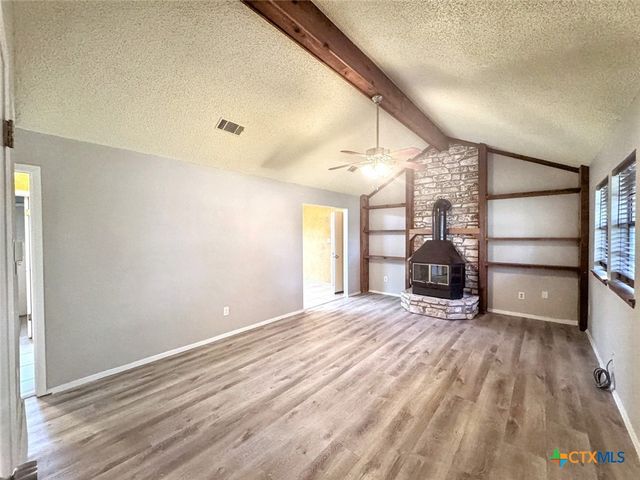 501 Ridge Drive, San Marcos, TX 78666