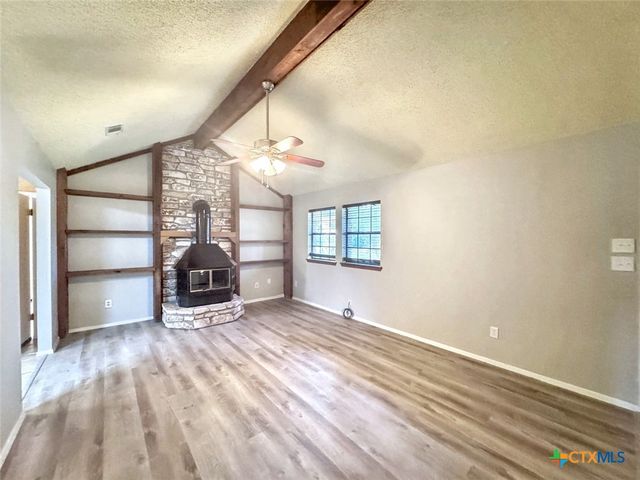 501 Ridge Drive, San Marcos, TX 78666