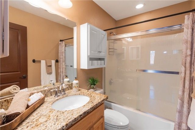 945 Creston Road, Paso Robles, CA 93446